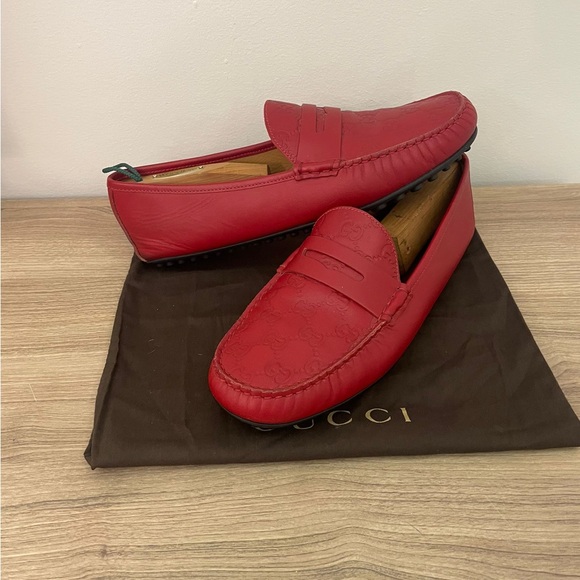 Gucci Red Leather Penny Loafers Logo Stamp rubber sole Men's Size 9.5 G - Picture 4 of 9